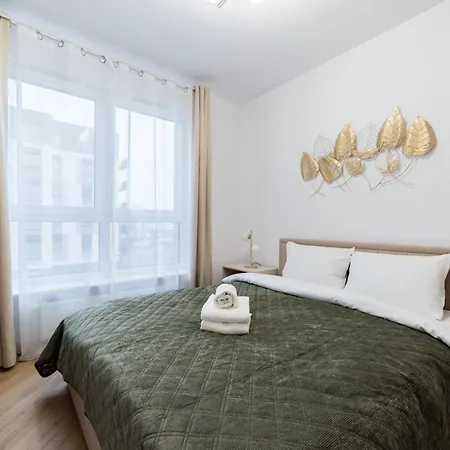 Apartament Posnania Deluxe By Bookinghost